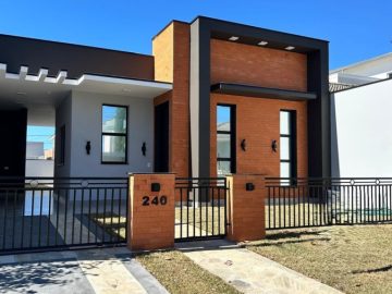 Casa em Condomnio para Venda, Cachoeira Paulista / SP